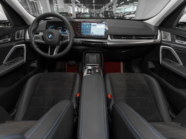 BMW X1 III (U11/U12) с пробегом 2024 года, цена 4 900 000 рублей, 32740 км, внедорожник, Автокод Объявления