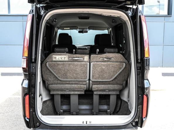 Honda Stepwgn V Рестайлинг с пробегом 2019 года, цена 2 049 000 рублей, 113778 км, минивэн, Автокод Объявления