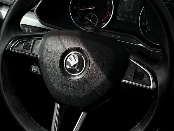 Skoda Superb III с пробегом 2019 года, цена 1 972 800 рублей, 130933 км, лифтбек, Автокод Объявления