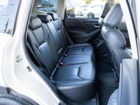 Subaru Forester V с пробегом 2019 года, цена 3 270 000 рублей, 114678 км, внедорожник, Автокод Объявления