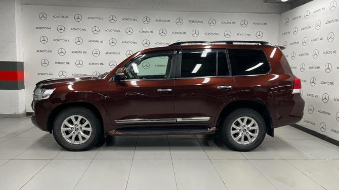 Toyota Land Cruiser 200 Series Рестайлинг 2 с пробегом 2018 года, цена 5 400 000 рублей, 245500 км, внедорожник, Автокод Объявления