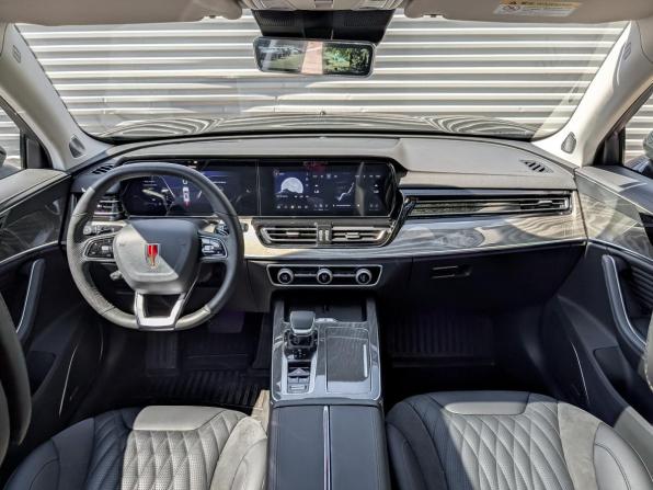 Hongqi HS5 I Рестайлинг с пробегом 2023 года, цена 3 200 000 рублей, 12309 км, внедорожник, Автокод Объявления