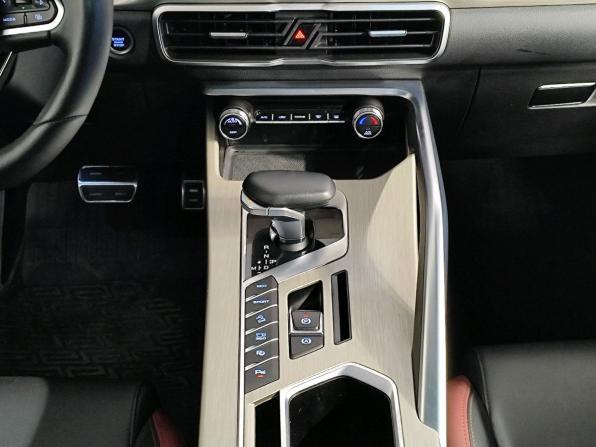 Geely Coolray I с пробегом 2023 года, цена 1 889 000 рублей, 50115 км, внедорожник, Автокод Объявления