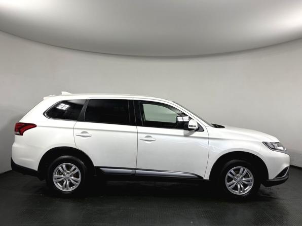 Mitsubishi Outlander III Рестайлинг 3 с пробегом 2019 года, цена 2 290 000 рублей, 109460 км, внедорожник, Автокод Объявления