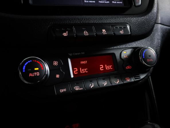 Kia Ceed II Рестайлинг с пробегом 2017 года, цена 1 485 000 рублей, 125124 км, хэтчбек, Автокод Объявления