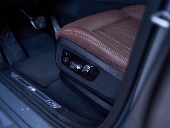 BMW X6 III (G06) Рестайлинг с пробегом 2025 года, цена 13 099 900 рублей, 16920 км, внедорожник, Автокод Объявления