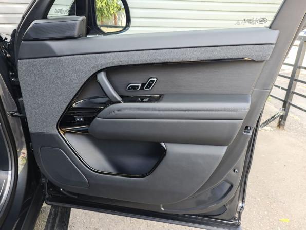 Land Rover Range Rover Sport III с пробегом 2022 года, цена 12 399 000 рублей, 48682 км, внедорожник, Автокод Объявления