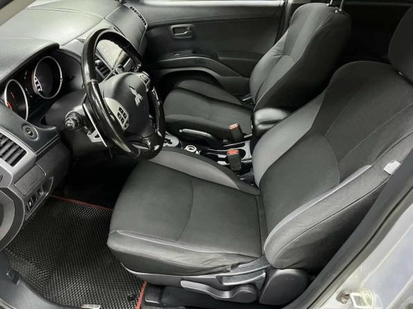 Mitsubishi Outlander II Рестайлинг с пробегом 2011 года, цена 930 000 рублей, 228687 км, внедорожник, Автокод Объявления