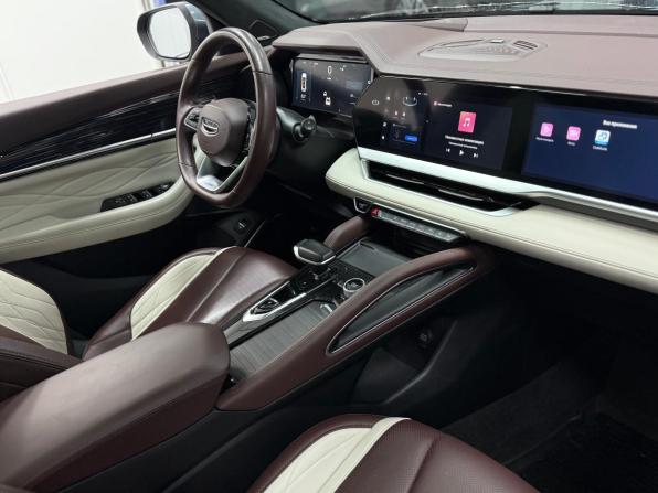 Geely Monjaro I с пробегом 2023 года, цена 2 650 000 рублей, 132240 км, внедорожник, Автокод Объявления