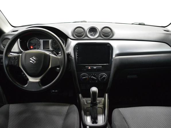 Suzuki Vitara II с пробегом 2018 года, цена 1 550 000 рублей, 111551 км, внедорожник, Автокод Объявления