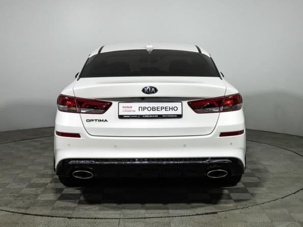 Kia Optima IV Рестайлинг с пробегом 2018 года, цена 1 781 010 рублей, 115555 км, седан, Автокод Объявления