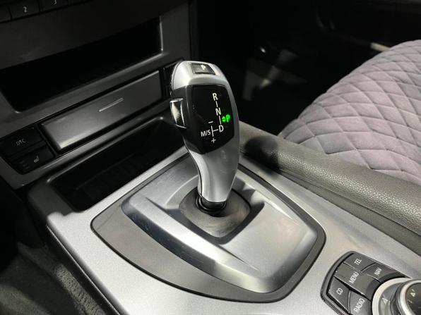 BMW 5 серии V (E60/E61) Рестайлинг с пробегом 2008 года, цена 899 000 рублей, 262182 км, седан, Автокод Объявления