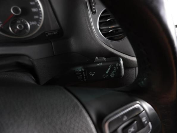 Volkswagen Tiguan I Рестайлинг с пробегом 2016 года, цена 1 679 000 рублей, 164422 км, внедорожник, Автокод Объявления