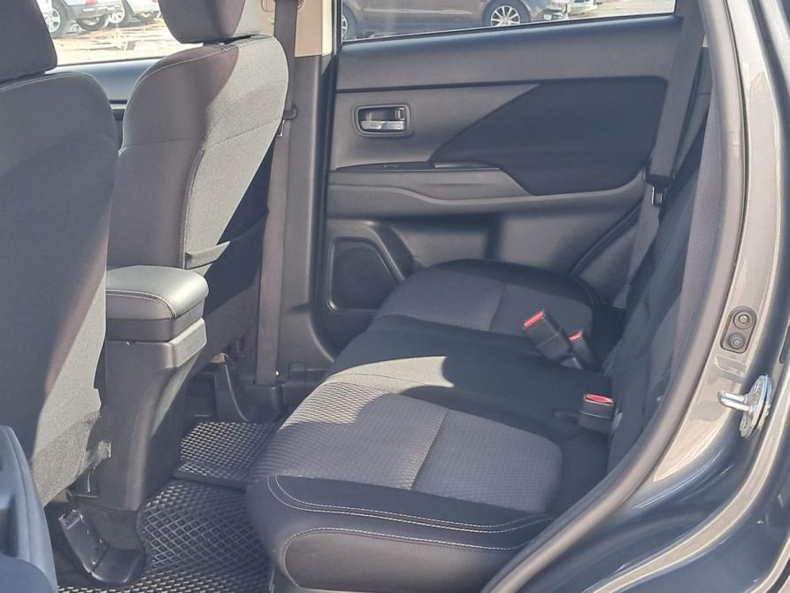 Mitsubishi Outlander III Рестайлинг 3 Набережные Челны  - изображение 15