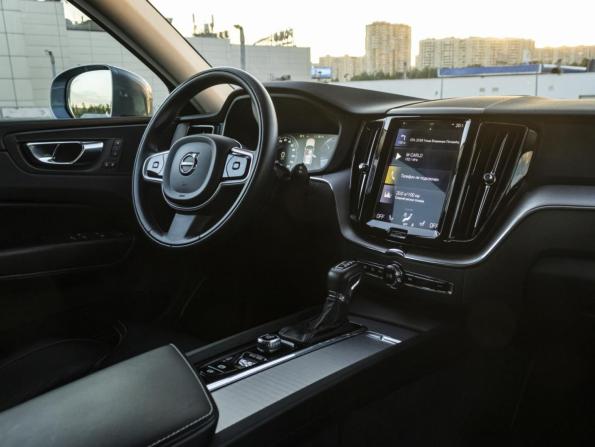 Volvo XC60 II с пробегом 2018 года, цена 4 010 000 рублей, 56347 км, внедорожник, Автокод Объявления