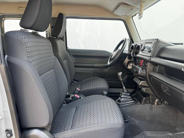 Suzuki Jimny IV с пробегом 2020 года, цена 2 619 000 рублей, 63811 км, внедорожник, Автокод Объявления