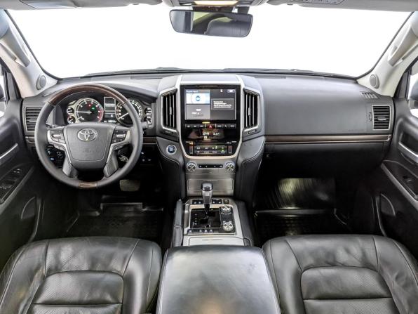 Toyota Land Cruiser 200 Series Рестайлинг 2 с пробегом 2020 года, цена 7 250 000 рублей, 136625 км, внедорожник, Автокод Объявления