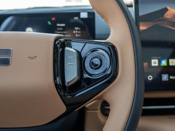 Geely Galaxy Starship 7 с пробегом 2025 года, цена 3 150 000 рублей, 34 км, внедорожник, Автокод Объявления
