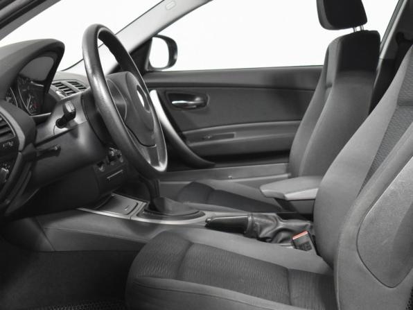 BMW 1 серии I (E81/E82/E87/E88) Рестайлинг с пробегом 2011 года, цена 1 350 000 рублей, 50408 км, хэтчбек, Автокод Объявления