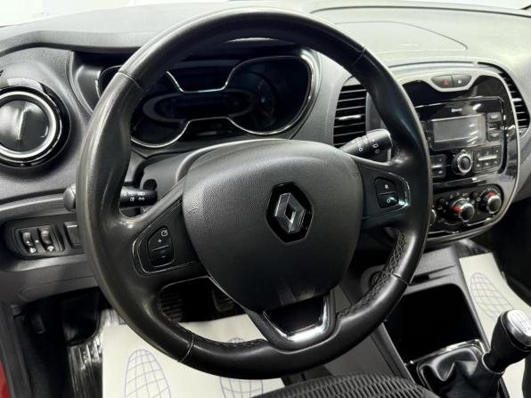 Renault Kaptur I с пробегом 2019 года, цена 1 250 000 рублей, 157844 км, внедорожник, Автокод Объявления