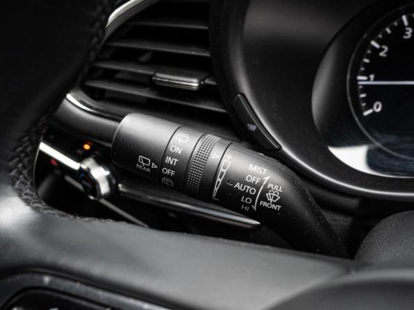 Mazda 3 IV (BP) с пробегом 2019 года, цена 1 720 000 рублей, 87962 км, хэтчбек, Автокод Объявления