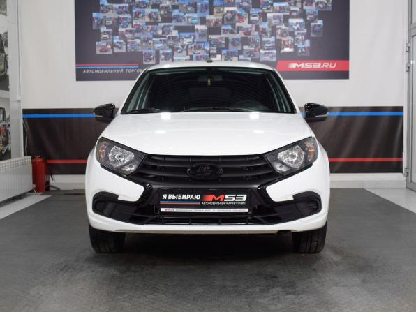 Lada (ВАЗ) Granta I Рестайлинг с пробегом 2020 года, цена 769 995 рублей, 56854 км, лифтбек, Автокод Объявления