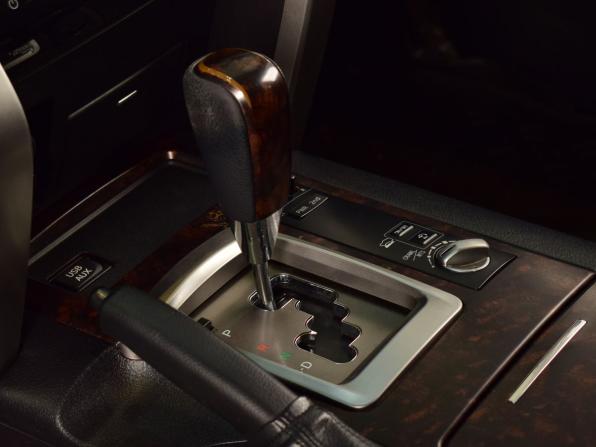 Toyota Land Cruiser 200 Series с пробегом 2012 года, цена 4 685 995 рублей, 209423 км, внедорожник, Автокод Объявления