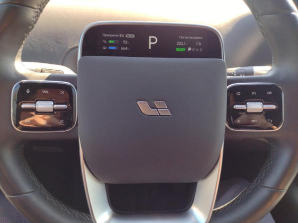 Li Auto (Lixiang) L7 I с пробегом 2024 года, цена 6 250 000 рублей, 35816 км, внедорожник, Автокод Объявления
