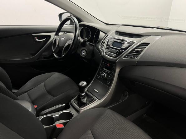 Hyundai Elantra V (MD) Рестайлинг с пробегом 2014 года, цена 1 199 000 рублей, 88147 км, седан, Автокод Объявления