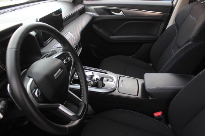 Haval Jolion I Рестайлинг с пробегом 2024 года, цена 1 947 000 рублей, 45391 км, внедорожник, Автокод Объявления