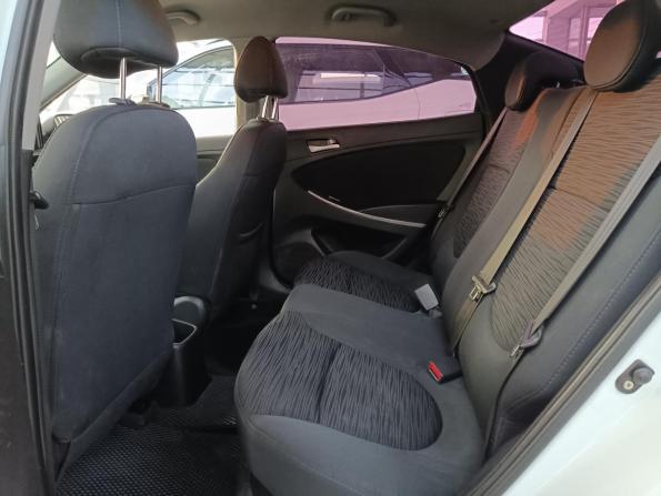 Hyundai Solaris I Рестайлинг с пробегом 2014 года, цена 937 000 рублей, 196550 км, седан, Автокод Объявления