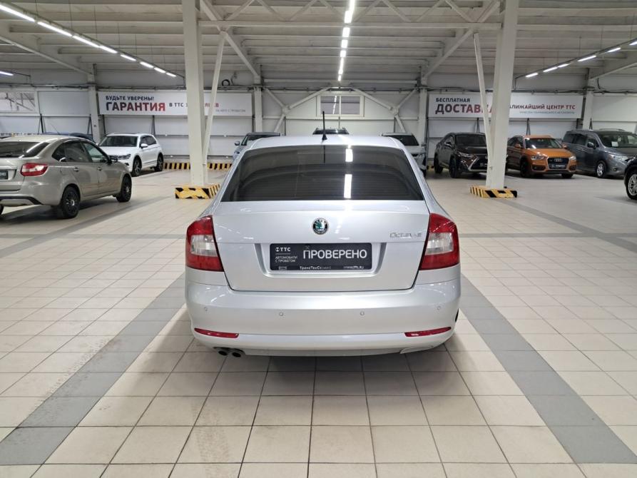 Skoda Octavia II (A5) Рестайлинг Набережные Челны  - изображение 7