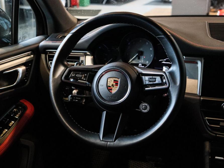 Porsche Macan I Рестайлинг 2 Москва  - изображение 14