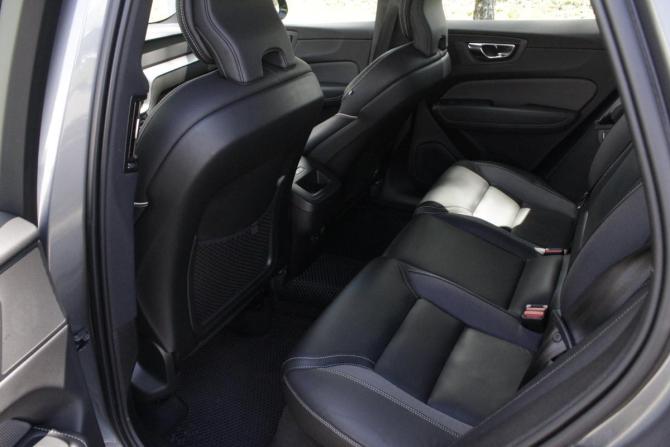 Volvo XC60 II с пробегом 2021 года, цена 3 890 000 рублей, 167911 км, внедорожник, Автокод Объявления