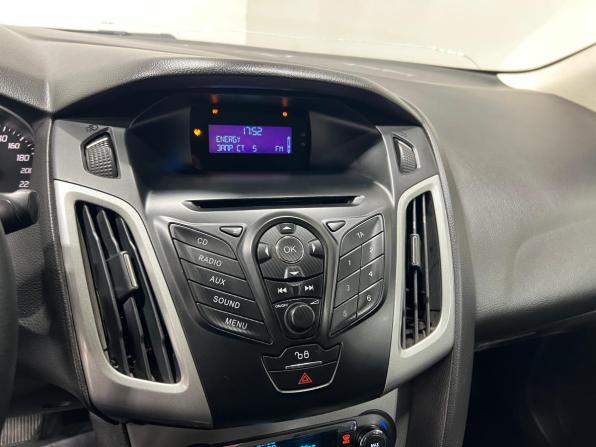 Ford Focus III с пробегом 2011 года, цена 800 000 рублей, 176237 км, седан, Автокод Объявления