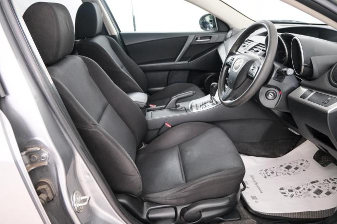 Mazda Axela II с пробегом 2010 года, цена 849 000 рублей, 208000 км, хэтчбек, Автокод Объявления
