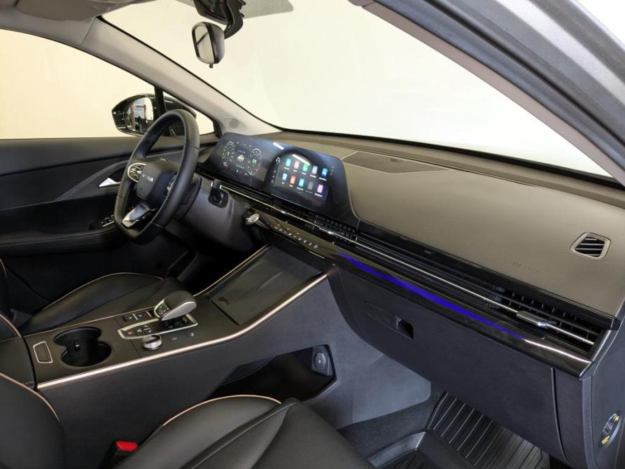 Omoda C5 I Рестайлинг Москва  - изображение 11