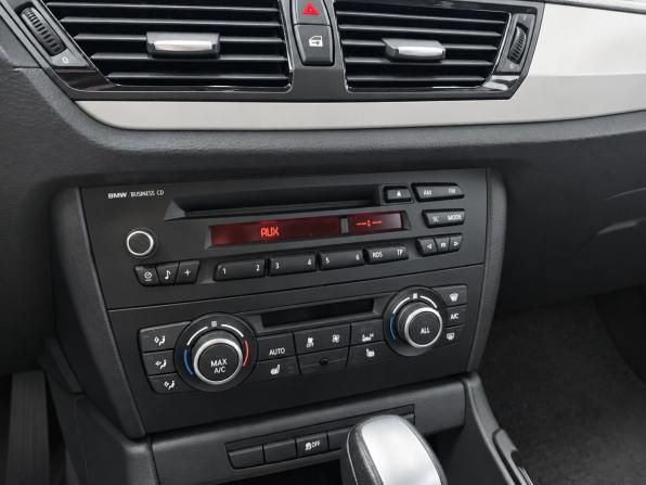 BMW X1 I (E84) Рестайлинг с пробегом 2014 года, цена 1 319 000 рублей, 181000 км, внедорожник, Автокод Объявления