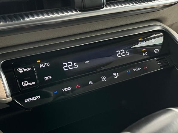 Kia K5 III с пробегом 2020 года, цена 2 320 000 рублей, 119862 км, седан, Автокод Объявления