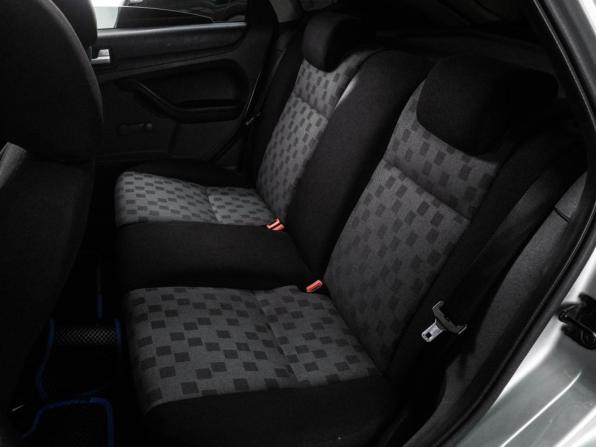 Ford Focus II с пробегом 2006 года, цена 499 000 рублей, 274466 км, хэтчбек, Автокод Объявления
