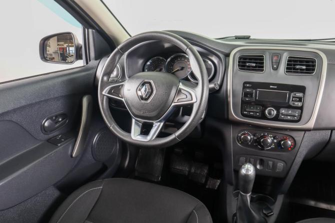 Renault Logan II Рестайлинг с пробегом 2020 года, цена 1 249 000 рублей, 45000 км, седан, Автокод Объявления