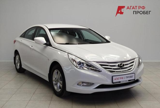 Hyundai Sonata VI (YF) с пробегом 2011 года, цена 1 250 000 рублей, 136096 км, седан, Автокод Объявления