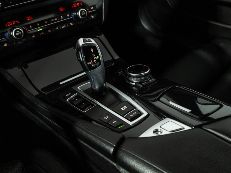 BMW 5 серии VI (F10/F11/F07) Рестайлинг Санкт-Петербург  - изображение 20