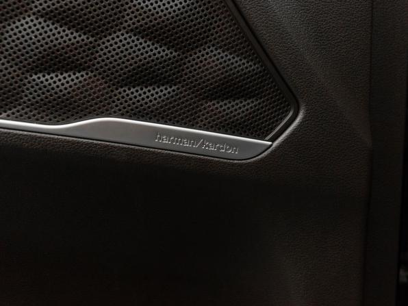 Hyundai Santa Fe IV Рестайлинг с пробегом 2021 года, цена 4 145 000 рублей, 49693 км, внедорожник, Автокод Объявления