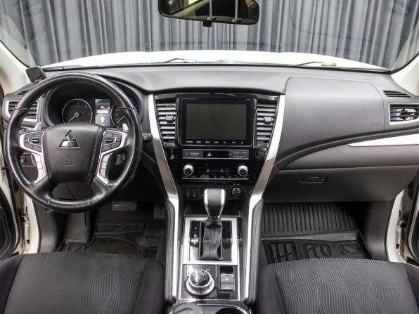 Mitsubishi Pajero Sport III Рестайлинг с пробегом 2021 года, цена 3 998 000 рублей, 66003 км, внедорожник, Автокод Объявления
