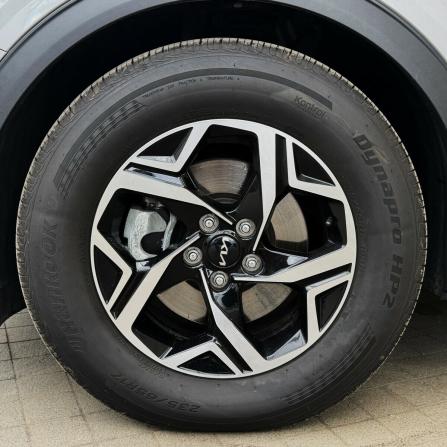 Kia Sportage V с пробегом 2022 года, цена 3 169 000 рублей, 84495 км, внедорожник, Автокод Объявления