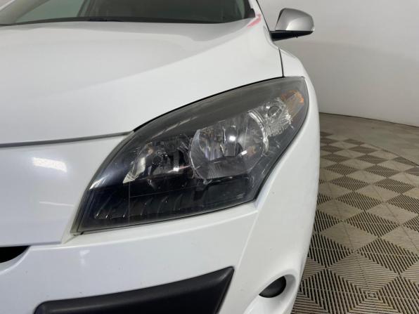 Renault Megane III с пробегом 2011 года, цена 699 000 рублей, 165331 км, хэтчбек, Автокод Объявления