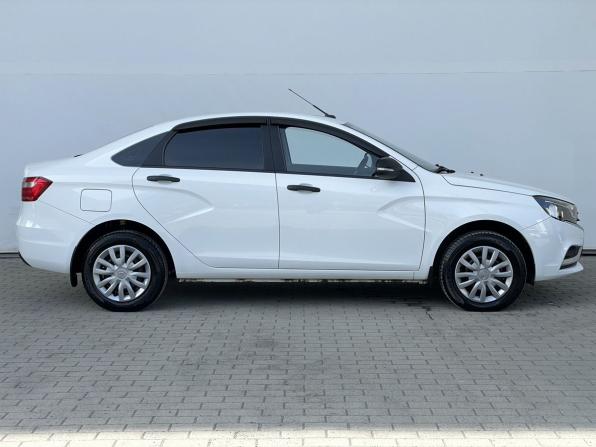 Lada (ВАЗ) Vesta I с пробегом 2021 года, цена 1 078 000 рублей, 29638 км, седан, Автокод Объявления