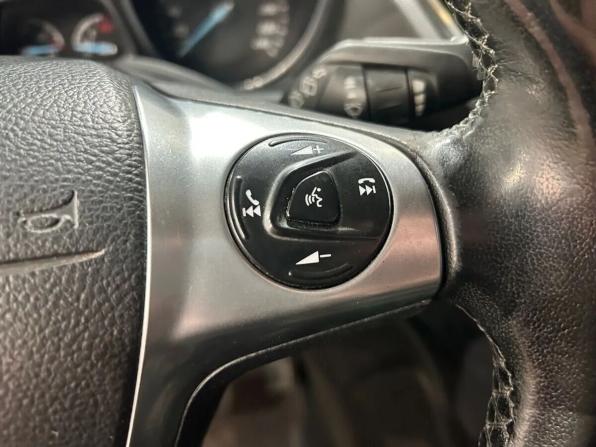 Ford Kuga II с пробегом 2013 года, цена 1 098 000 рублей, 149030 км, внедорожник, Автокод Объявления