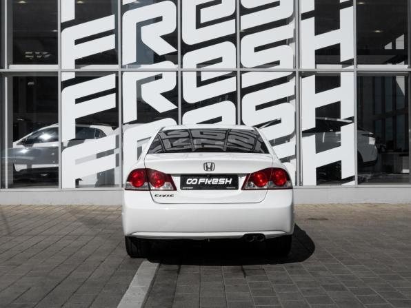 Honda Civic VIII с пробегом 2008 года, цена 677 000 рублей, 304522 км, седан, Автокод Объявления